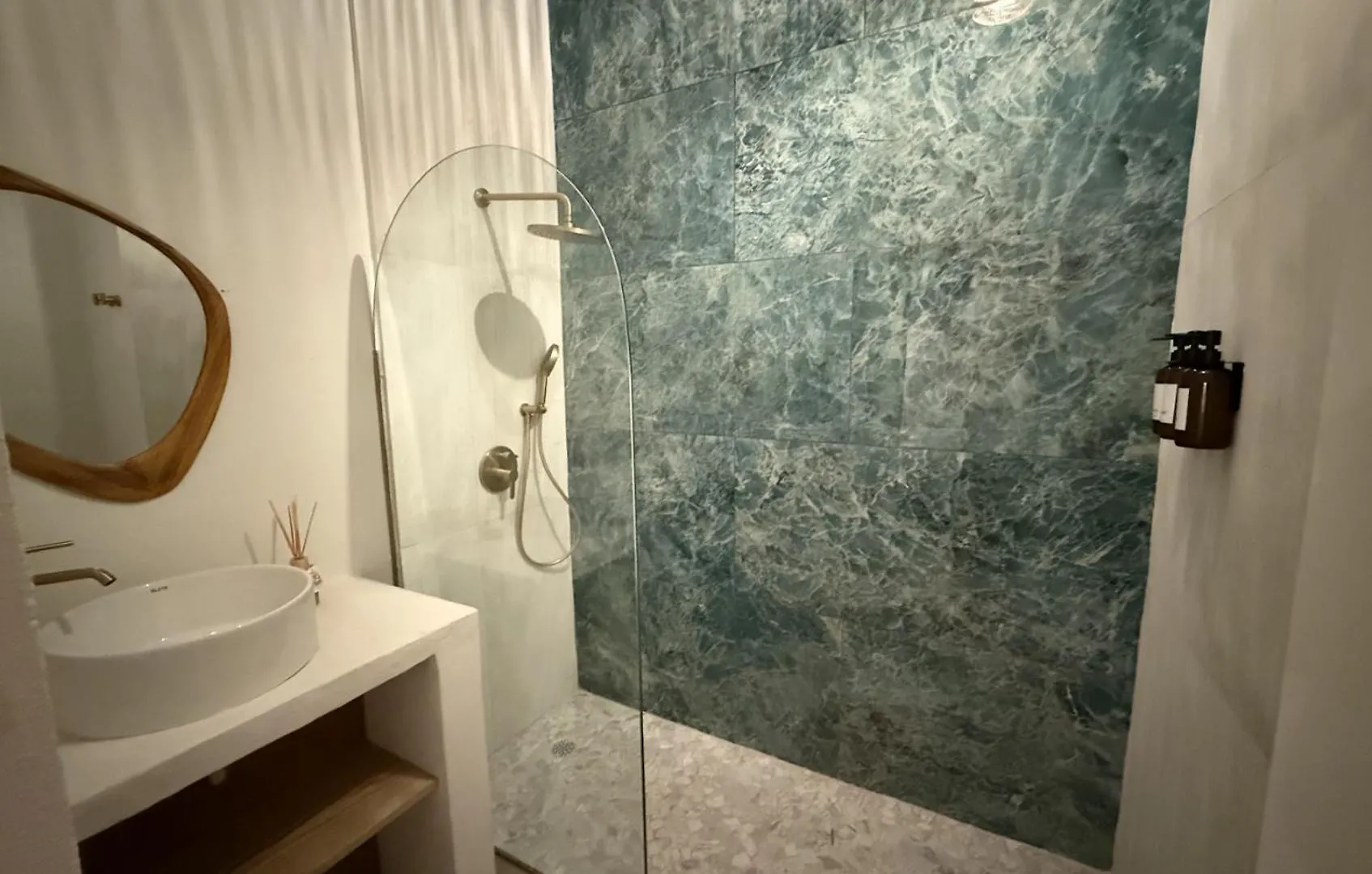 Family Suites At Ocean Park Beach Club 圣胡安 0*,